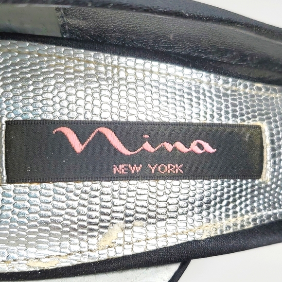 Nina Kyleen Black Satin Peep Toe Evening Pumps 9 EUC - Picture 11 of 15